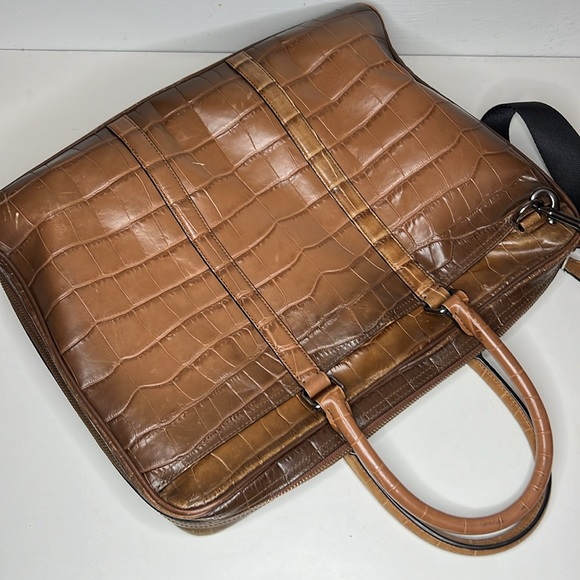 Coach Brown Metro Briefcase Croc
Embossed Leather. - Picture 7 of 16